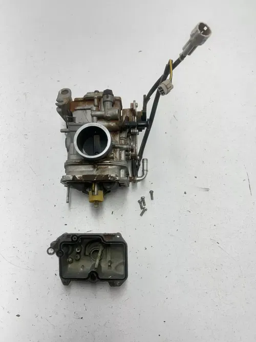 06 2006 Yamaha YFZ450 yfz 450 OEM Carb Carburetor Bowl Body Jet Float