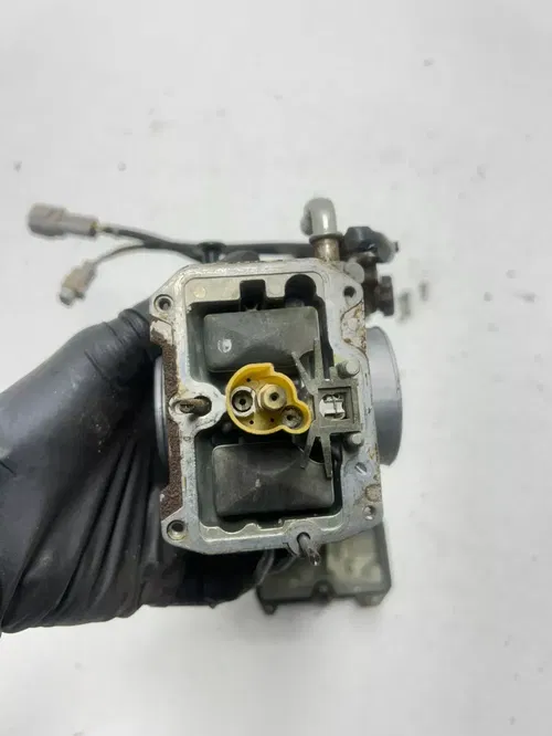 06 2006 Yamaha YFZ450 yfz 450 OEM Carb Carburetor Bowl Body Jet Float