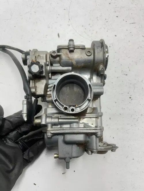 06 2006 Yamaha YFZ450 yfz 450 OEM Carb Carburetor Bowl Body Jet Float