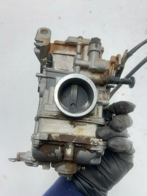 06 2006 Yamaha YFZ450 yfz 450 OEM Carb Carburetor Bowl Body Jet Float
