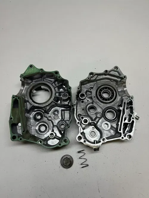 2002 02 Honda Xr200r xr 200 r GOOD Case Cases Crankcase Engine Motor L R
