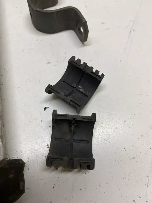 2014 14 POLARIS SPORTSMAN 550 EPS EFI Torsion Bar Rubber Mounts Free Ship