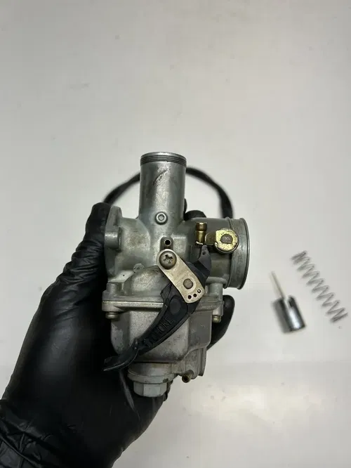 1983 83 HONDA XR200R xr 200 r OEM Carb Carburetor Bowl Float Slide Cable DIRTY!