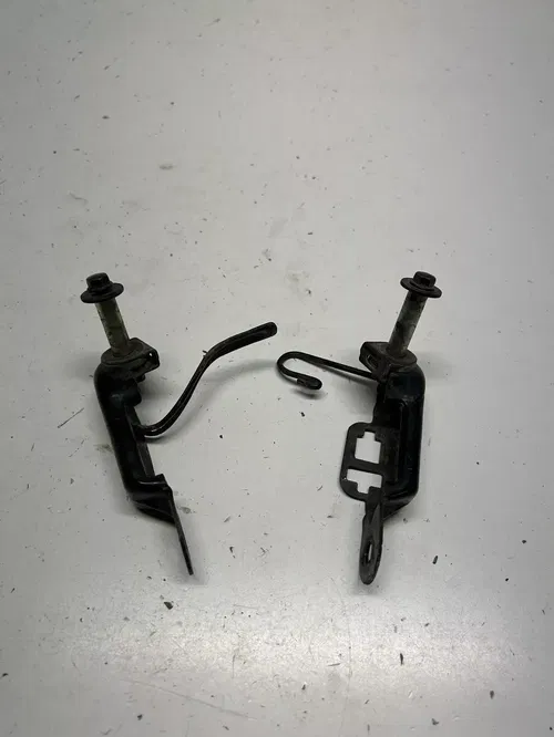 1984 84 Honda XL250R Xl 250 r OEM LOT Head Light Mount Support Stay Post L R