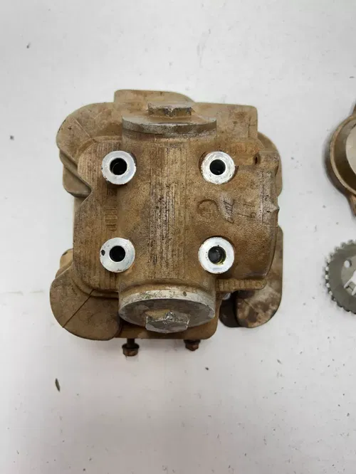02 2002 Yamaha Breeze 125 YFA OEM Cylinder Head Cap Cam Bucket READ DESCRIPTION