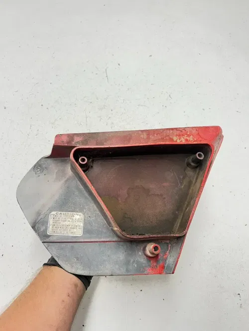 79 1979 Honda XL185S Xl 185 s OEM GOOD! Left Side Cover Shroud Airbox Lid