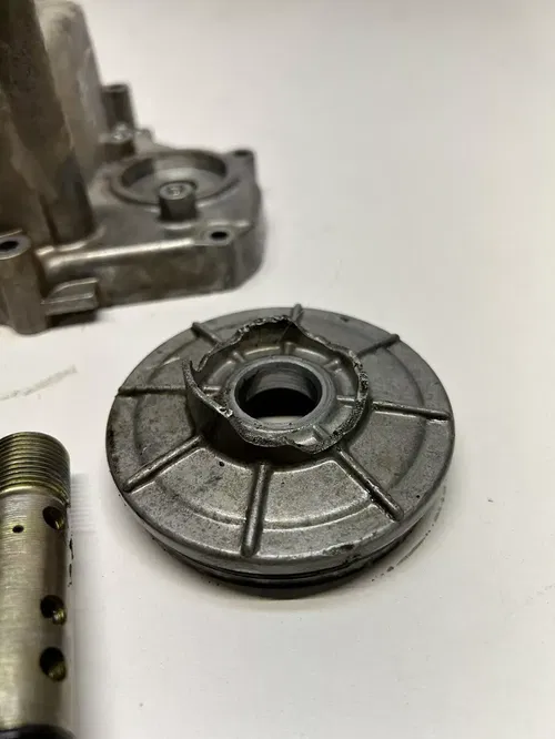 05 2005 Honda Foreman TRX 500 FGA 500fga Clutch Cover Engine Motor Case Drain