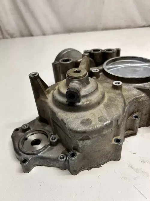 05 2005 Honda Foreman TRX 500 FGA 500fga Clutch Cover Engine Motor Case Drain
