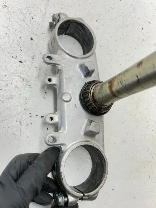 96 1996 Yamaha YZ250 Yz 250 2 Stroke OEM GOOD THREADS! Triple Clamp Tree Lower
