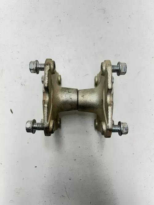 2020 Yamaha Raptor 90 YFM90 OEM GOOD! Rear L R Hub Hubs Lug Nuts