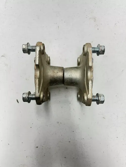 2020 Yamaha Raptor 90 YFM90 OEM GOOD! Rear L R Hub Hubs Lug Nuts