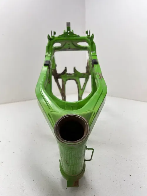 1999 99 Kawasaki KX125 Kx 125 OEM T!tl3 Main Frame Body Assembly Chassis READ