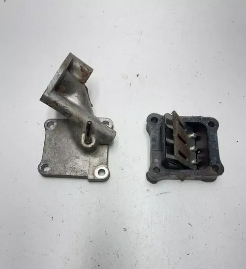 1994 94 Honda EZ90 Cub ez 90 OEM Lot Intake Boot Reed Cage Carb Mount