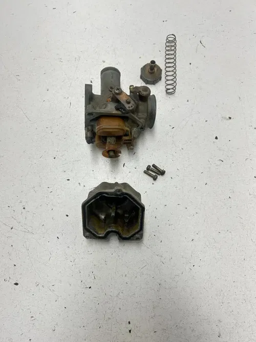 84 1984 Honda ATC 200 S atc200s OEM Carb Carburetor Bowl Body Adapter READ