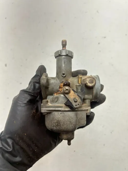 84 1984 Honda ATC 200 S atc200s OEM Carb Carburetor Bowl Body Adapter READ