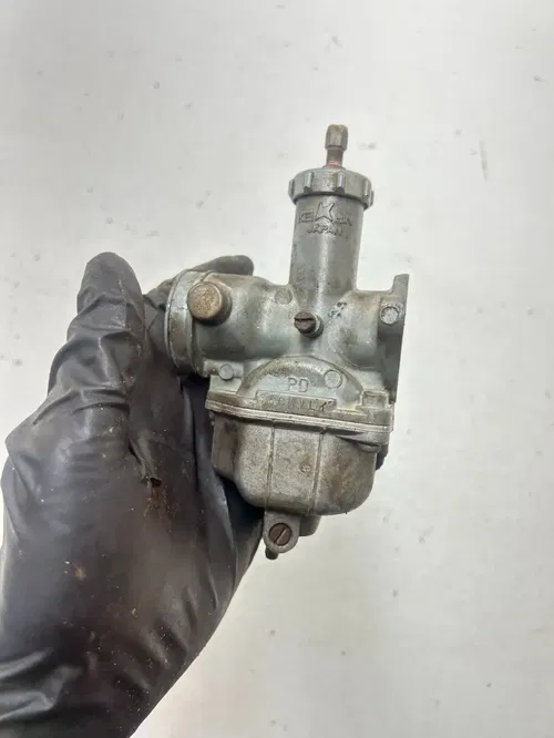 84 1984 Honda ATC 200 S atc200s OEM Carb Carburetor Bowl Body Adapter READ