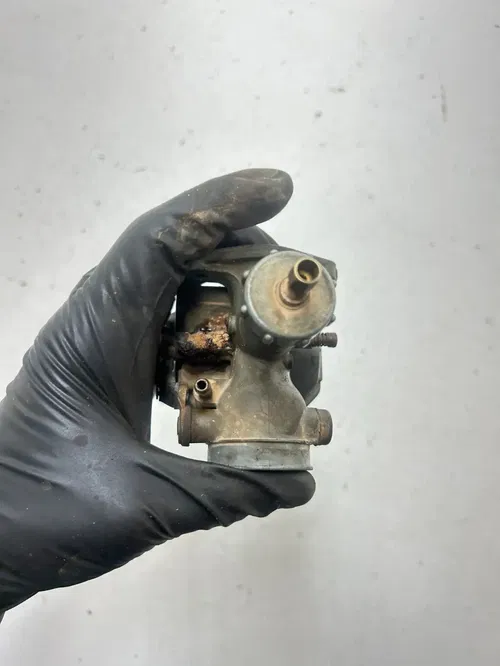 84 1984 Honda ATC 200 S atc200s OEM Carb Carburetor Bowl Body Adapter READ