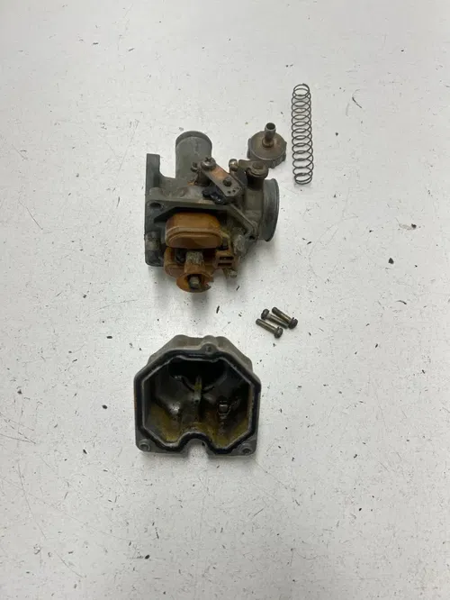 84 1984 Honda ATC 200 S atc200s OEM Carb Carburetor Bowl Body Adapter READ