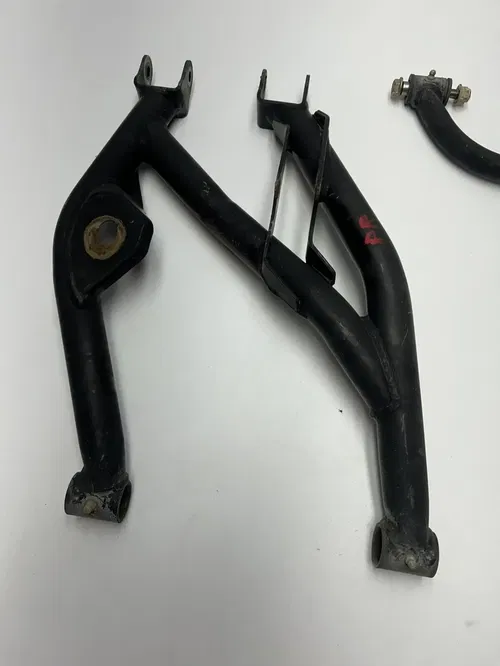 2020 CAN AM DEFENDER HD10 MAX Limited OEM Rear Right A Arm Control Lower Upper