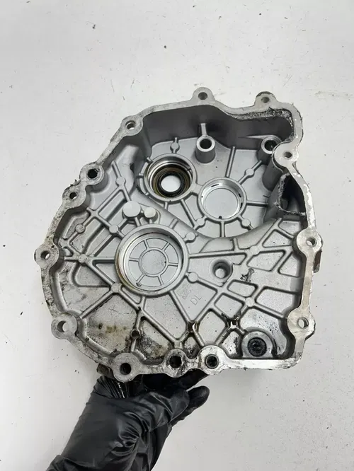 04 2004 Polaris Scrambler 500 4x4 OEM GOOD Trans Transmission Gear Case
