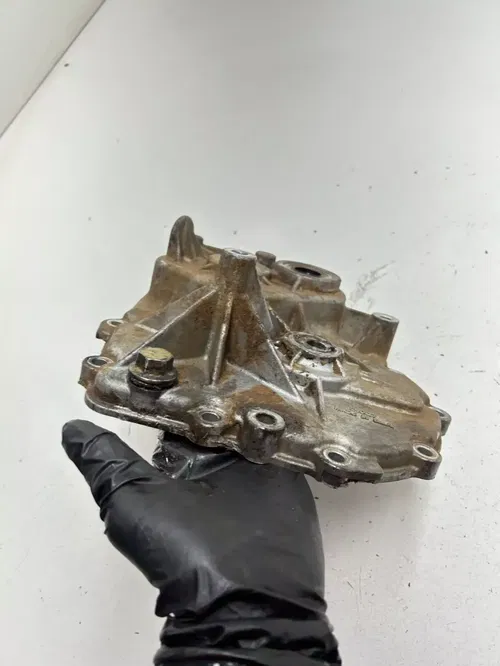 04 2004 Polaris Scrambler 500 4x4 OEM GOOD Trans Transmission Gear Case