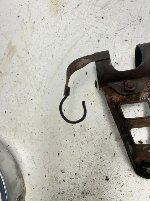 82 1982 Yamaha XT250J Xt 250 j OEM GOOD THREADS