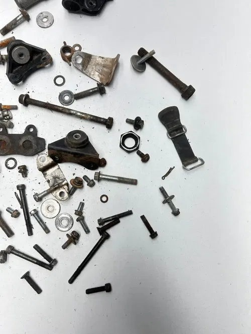 1989 89 Yamaha YZ125 Yz 125 OEM LOT Bolt Nut Mount Gear Shifter Rubber Hardware