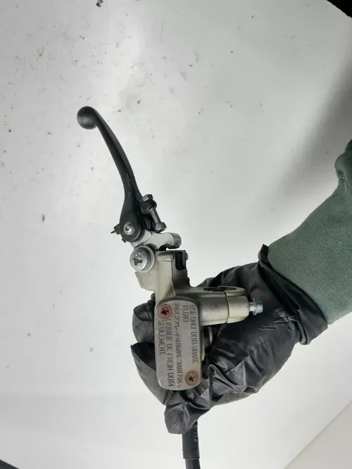 98 1998 Honda Xr400r XR 400 R OEM Front Brake Caliper Master Line