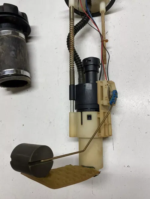 2014 14 POLARIS SPORTSMAN 550 EPS EFI Gas Tank Fuel Cell Pump GOOD!