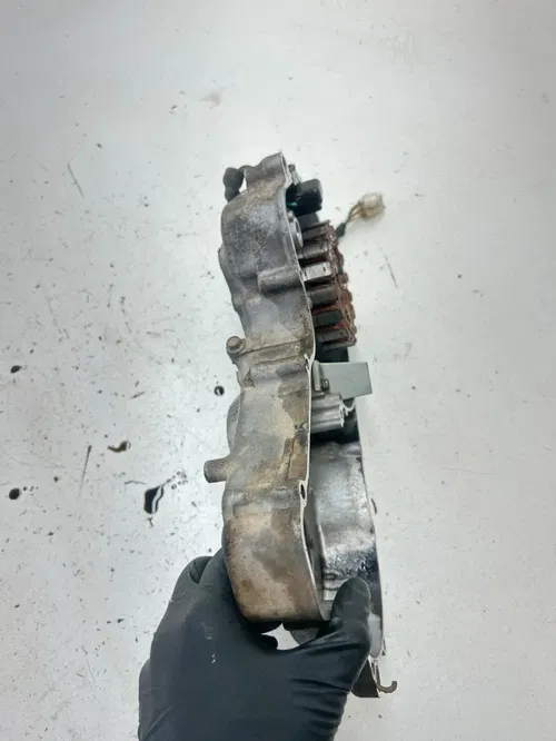 99 1999 Suzuki King Quad 300 LTF 4x4 OEM UNTESTED! Stator Ignition Cover Case