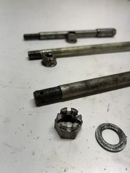 1983 83 Honda XR500R Xr 500 R xr OEM LOT Front Rear Axle Shaft Swing Arm Bolt