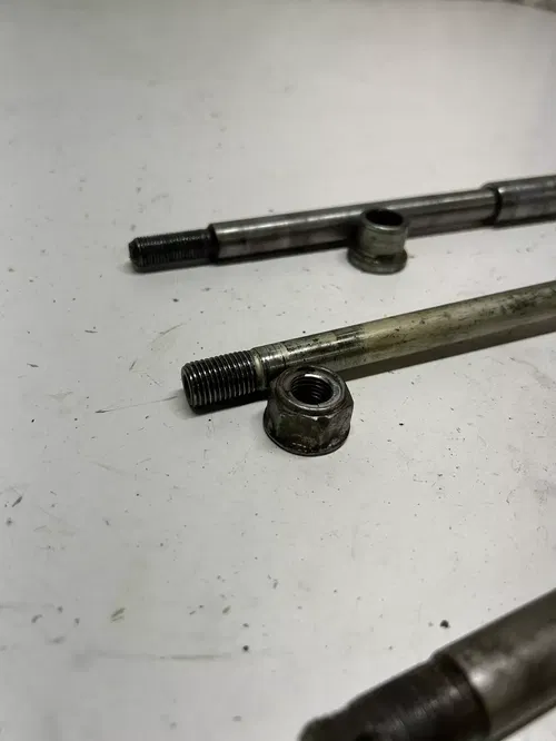1983 83 Honda XR500R Xr 500 R xr OEM LOT Front Rear Axle Shaft Swing Arm Bolt