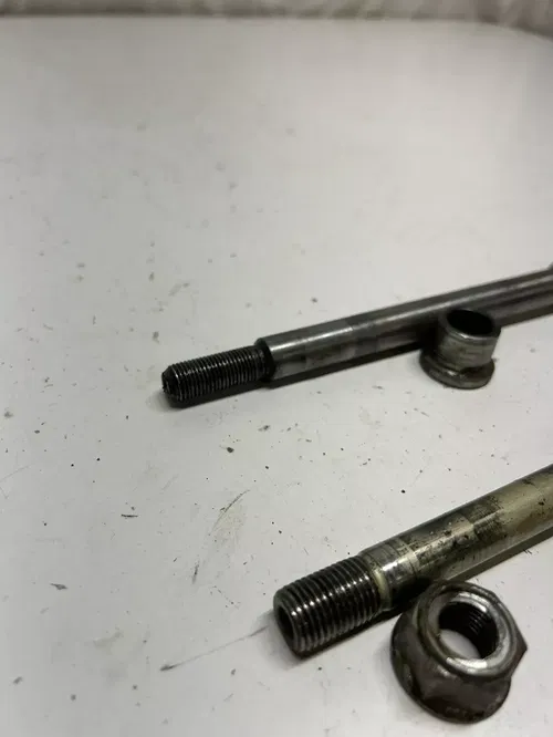 1983 83 Honda XR500R Xr 500 R xr OEM LOT Front Rear Axle Shaft Swing Arm Bolt