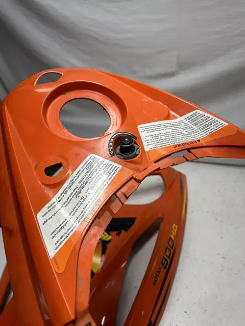 2004 04 Ski-doo Summit 800 Highmark 151" OEM NICE! Front Hood Tank Cover Plastic