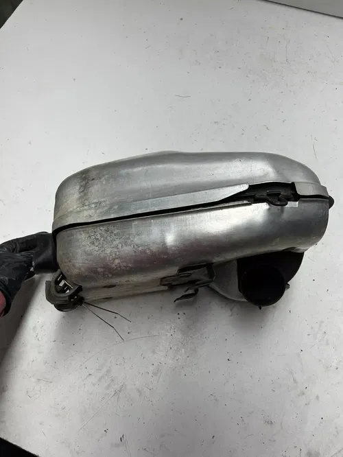 2004 04 Ski-doo Summit 800 Highmark 151" OEM Exhaust Can Muffler Silencer