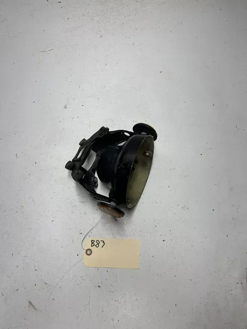 1980 80 Honda XL500S Xl 500 OEM CRACK! Headlight Bucket Mount Reflector Bracket