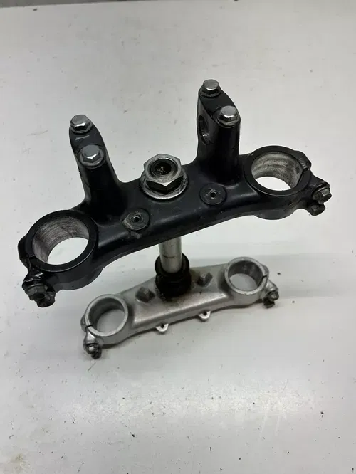 1983 83 Honda XR500R Xr 500 R xr OEM Triple Clamp Upper Lower Tree Bar Mount