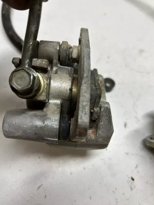 2004 04 Yamaha raptor 660 UNTESTED Frint brake caliper line rear master cyl line