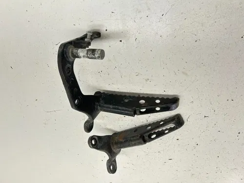 86 1986 Honda Fourtrax Trx 250 2x4 OEM LOT STRAIGHT! Foot Pegs Footpegs Mount