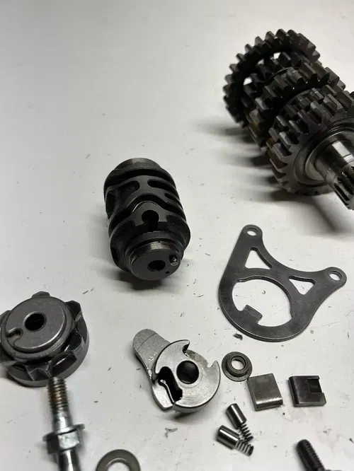 2007 07 Honda CRF450R crf 450 r GOOD! Trans Transmission Gear Shaft Fork Drum
