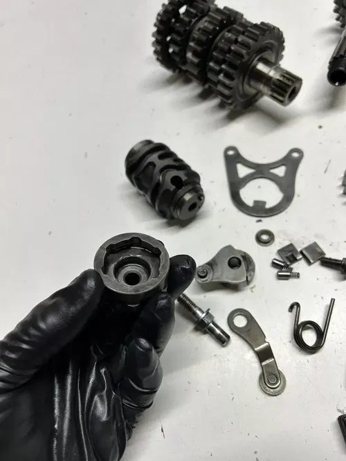 2007 07 Honda CRF450R crf 450 r GOOD! Trans Transmission Gear Shaft Fork Drum