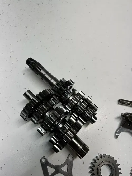 2007 07 Honda CRF450R crf 450 r GOOD! Trans Transmission Gear Shaft Fork Drum
