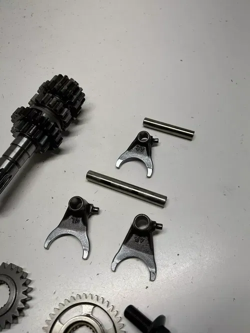 2007 07 Honda CRF450R crf 450 r GOOD! Trans Transmission Gear Shaft Fork Drum