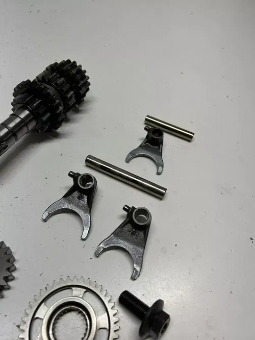 2007 07 Honda CRF450R crf 450 r GOOD! Trans Transmission Gear Shaft Fork Drum