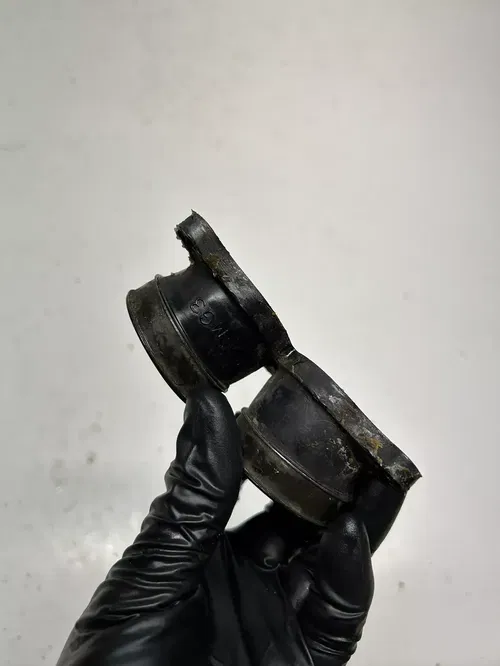 1983 83 Honda XR500R Xr 500 R xr OEM Intake Boot Carb Mount Rubber Clamp