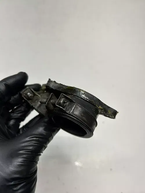 1983 83 Honda XR500R Xr 500 R xr OEM Intake Boot Carb Mount Rubber Clamp