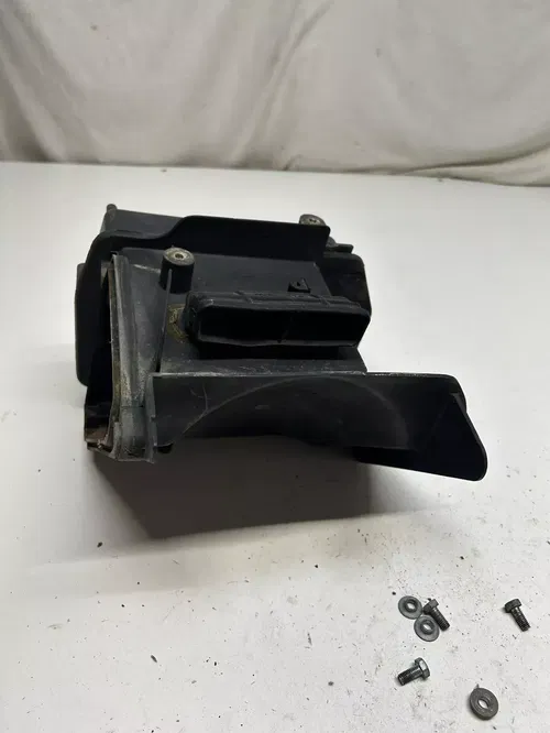 1985 85 Honda XL350R xl350r Xl 350 OEM Air Box Airbox  Free Ship DAMAGE!!!!