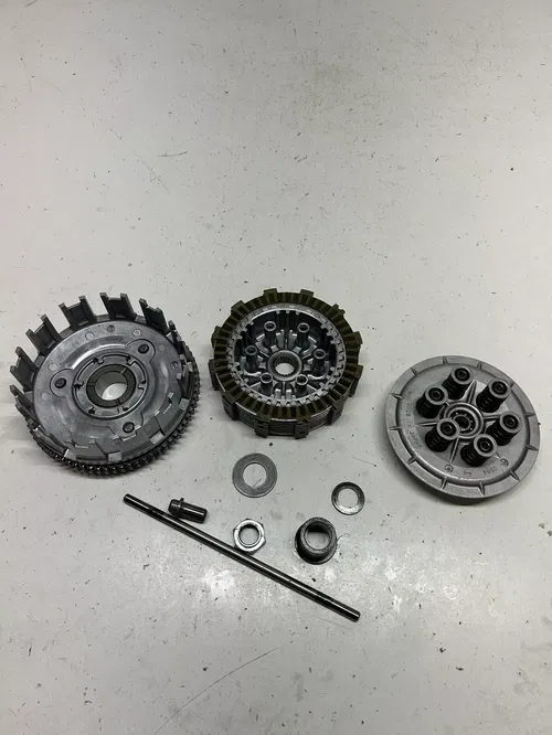 2005 05 Polaris Predator 500 OEM LOT Clutch Basket Plate Assembly Rod Shaft Gear