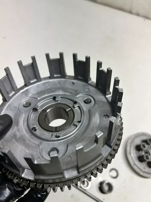 2005 05 Polaris Predator 500 OEM LOT Clutch Basket Plate Assembly Rod Shaft Gear