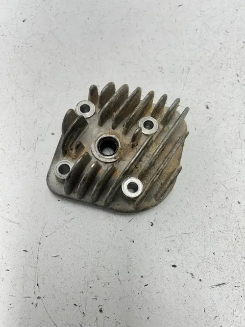 02 2002 Polaris Scrambler 90 2 Stroke OEM GOOD Engine Top End Cylinder Head